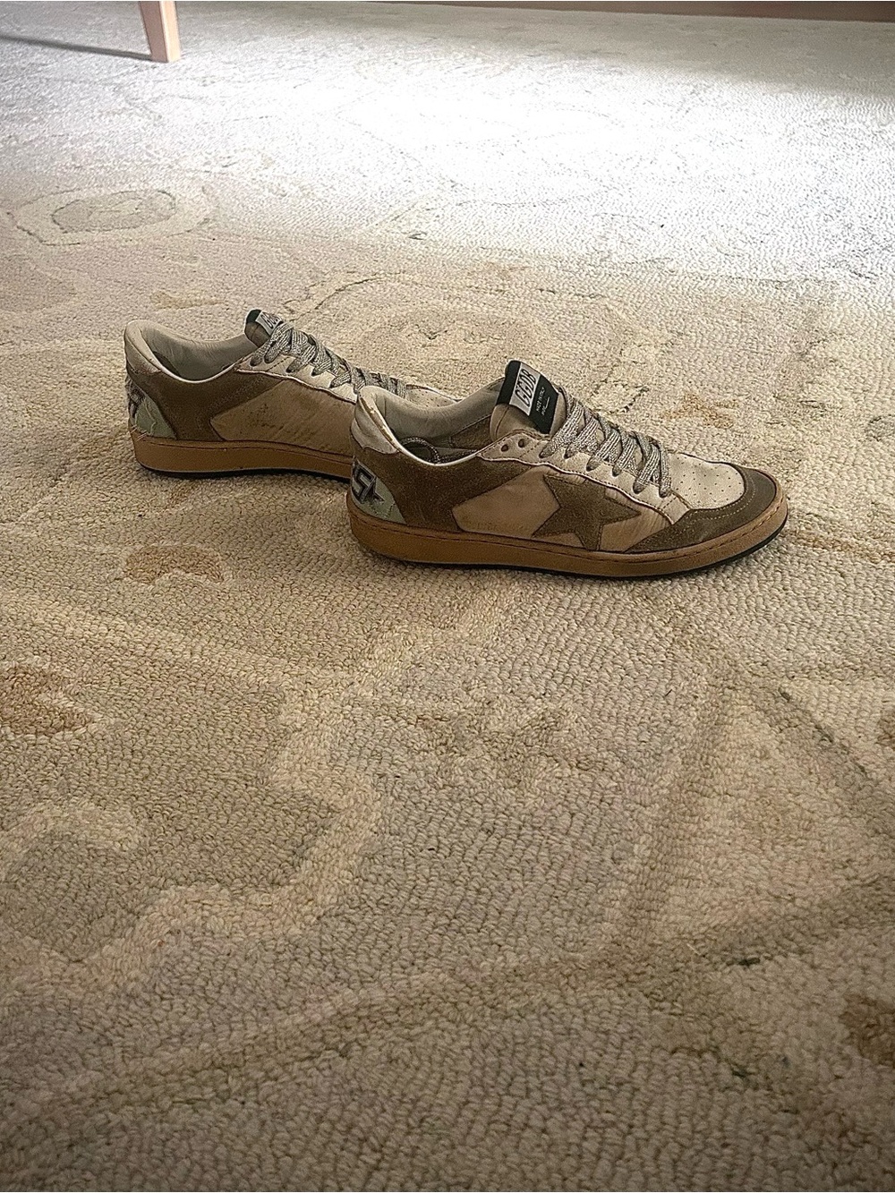 Golden Goose Authentic women’s ballstar sneaker size 38 - Picture 2 of 7